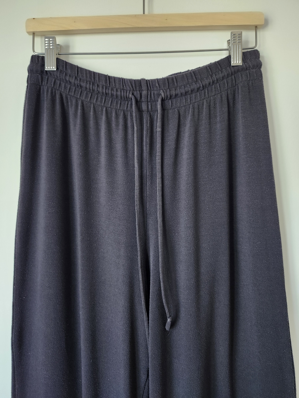 ARITZIA WILFRED Black Wide-Leg Drawstring Pants - Picture 4 of 7